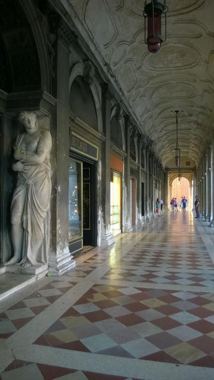 In Venice Back To San Marco Tourist Apartment Εξωτερικό φωτογραφία