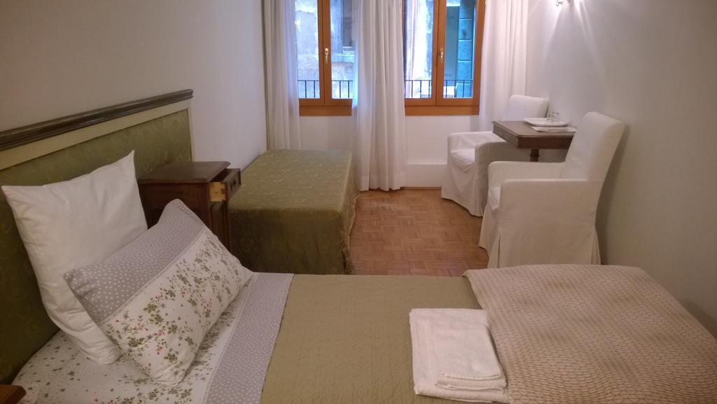 In Venice Back To San Marco Tourist Apartment Δωμάτιο φωτογραφία